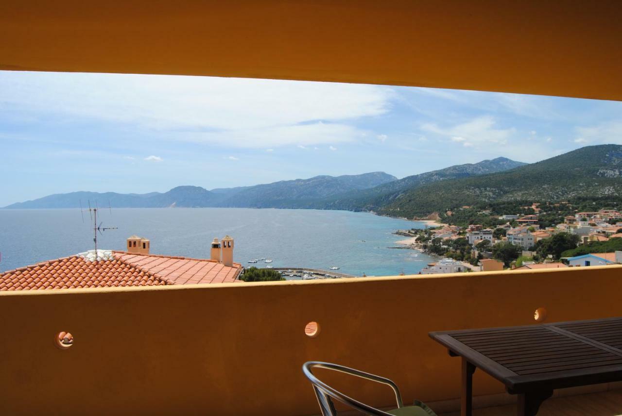 Appartamento Neruda Cala Gonone Luaran gambar