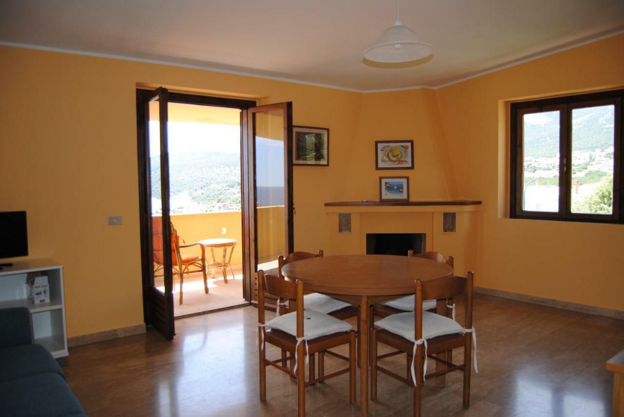 Appartamento Neruda Cala Gonone Luaran gambar