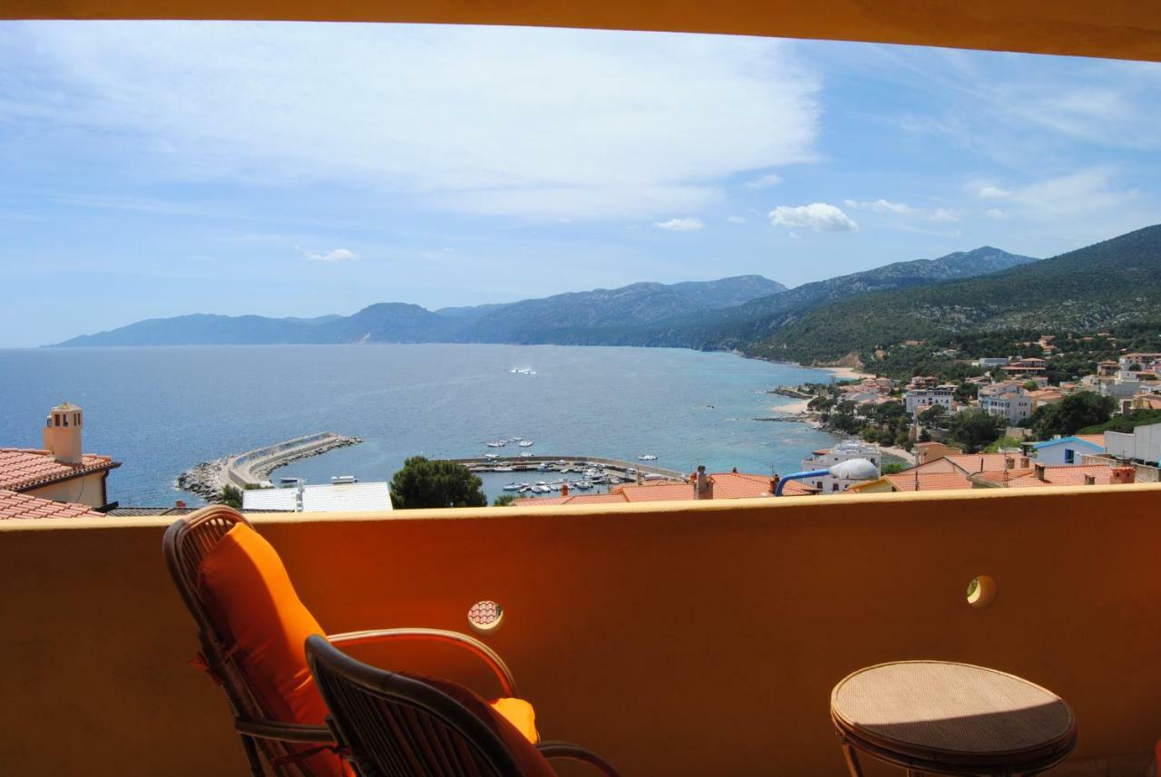 Appartamento Neruda Cala Gonone Luaran gambar